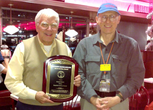 David W2LNX presents Bob Ekman a MARC Service Award